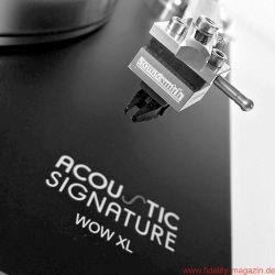 Acoustic Signature WOW XL Plattenspieler / TA 1000 Tonarm / Soundsmith Carmen Moving Iron Tonabnehmer