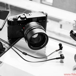Leica und Master & Dynamic for 0.95, Ohrhörer