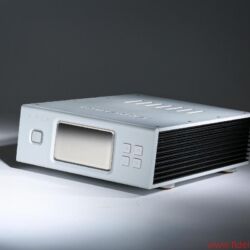 Aurender X100L Musicserver