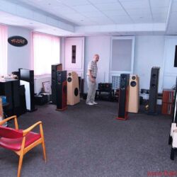 FIDELITY zu Besuch bei Audes in Estland