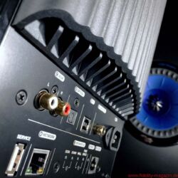KEF LS50 Wireless Aktivlautsprecher - Technisch sind die LS50 Wireless nach dem Master-Slave-System aufgebaut.