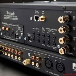 McIntosh MA7200 Integrated Amplifier and MAC7200 Receiver