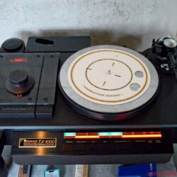 TIDAL La Assoluta in a picture-book bunker dream system - Nakamichi TX-1000 turntable in absolute mint condition.