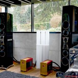 TIDAL La Assoluta in a picture-book bunker dream system