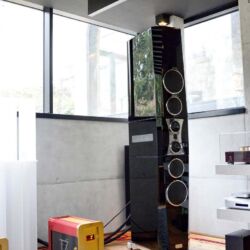 TIDAL La Assoluta in a picture-book bunker dream system