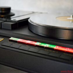 TIDAL La Assoluta in a picture-book bunker dream system - Nakamichi TX-1000 turntable in absolute mint condition.