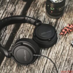 beyerdynamic DT240Pro