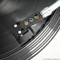 Technics SL-1200GR Plattenspieler