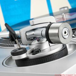Technics SL-1200GR Plattenspieler