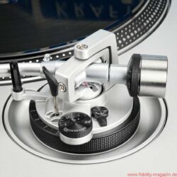 Technics SL-1200GR Plattenspieler