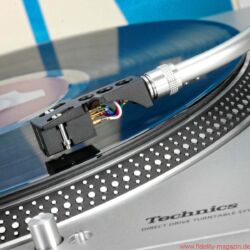 Technics SL-1200GR Plattenspieler