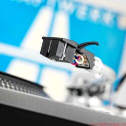 Technics SL-1200GR Plattenspieler