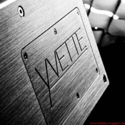 Wilson Audio Yvette Black & White