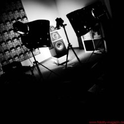 Wilson Audio Yvette Black & White