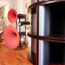 Avantgarde Acoustic Trio Horn