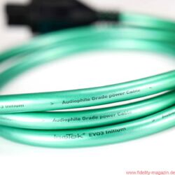 IsoTek Evo3 Initium Netzkabel