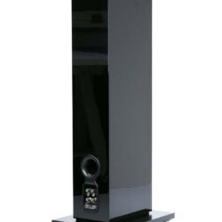 FIDELITY Award Winner 2018 Bowers & Wilkins 702 S2