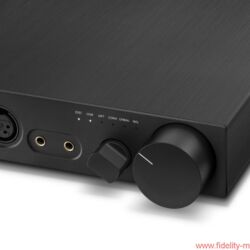 Sennheiser HDV 820
