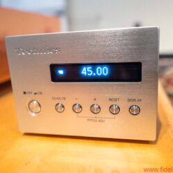 Technics at Alma Audio, San Diego, California