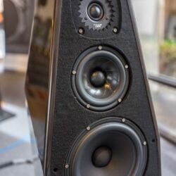 Technics at Alma Audio, San Diego, California