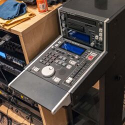 Philips TEAC Pioneer Onkyo Yaesu Tokyo