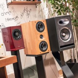 Philips TEAC Pioneer Onkyo Yaesu Tokyo
