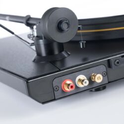 MoFi UltraDeck Plattenspieler