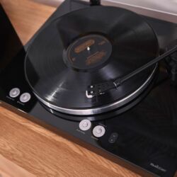 Yamaha MusicCast VINYL 500