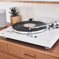 Yamaha MusicCast VINYL 500