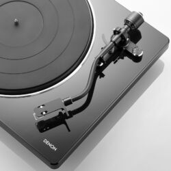 Denon DP-400
