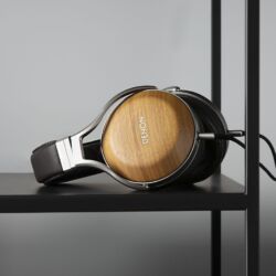 Denon AH-D9200
