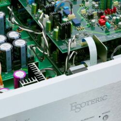 Esoteric E-02 Phonovorverstärker