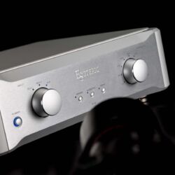 Esoteric E-02 Phonovorverstärker