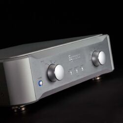 Esoteric E-02 Phonovorverstärker