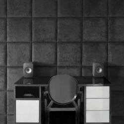 KEF LSX