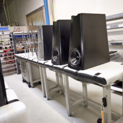 YG Acoustics factory visit 2018 by Ingo Schulz