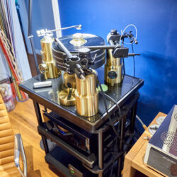 HRS SXR rack, M3X2 and S3 isolation base