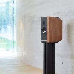 Kudos Titan 505