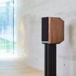 Kudos Titan 505