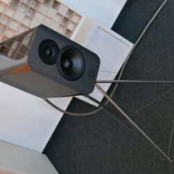 Q Acoustics Concept 300