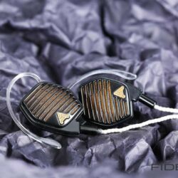 Audeze LCD-i4 magnetostatischer In-Ear-Kopfhörer