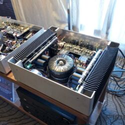 Cambridge Audio Edge Vor- Endverstärker Prototypen auf dem Rocky Mountain Audio Fest 2017