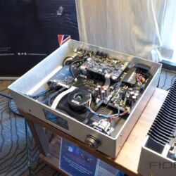 Cambridge Audio Edge Vor- Endverstärker Prototypen auf dem Rocky Mountain Audio Fest 2017