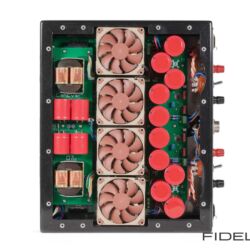 Canever Audio La Scala Reference Amplifier. Im Boden der Canever La Scala befinden sich vier temperaturgesteuerte Lüfter.