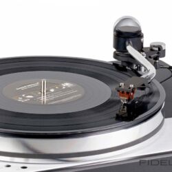 Dr. Feickert Analogue Volare Plattenspieler