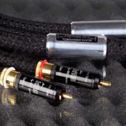 HMS Suprema RCA mit WBT PlasmaProtect Stecker