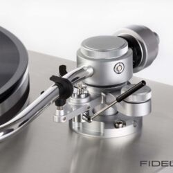 Luxman PD-151 Plattenspieler