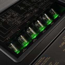 McIntosh C2700 Tube Preamplifier