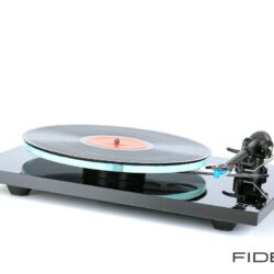 Rega Planar P3 Plattenspieler