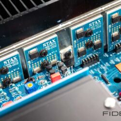 STAX-Kopfhörer-SR-009-und-Kopfhörerverstärker-SRM-T8000